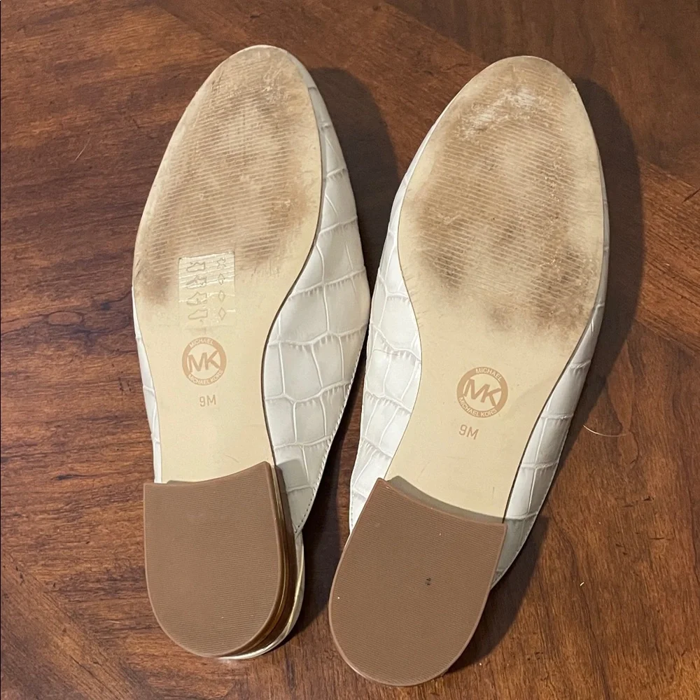 Michael Kors chic cream